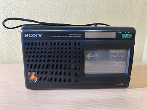 SONY ICF-M500 PLL SYNTHESIZED RECEIVER FM/AM 2BAND ラジオ 動作確認済