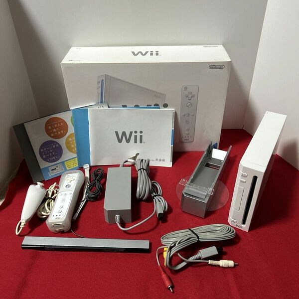 【箱付き 説明書付き】美品 すぐ遊べるセット 動作確認済み Wii 本体 白