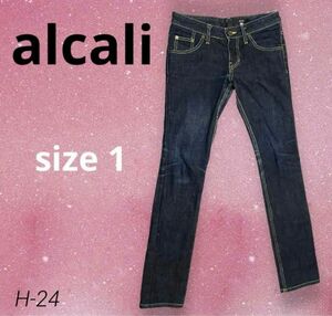 alcali／デニムパンツ