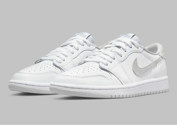 Nike WMNS AIR JORDAN 1 LOW OG 24cm