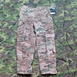 米軍　PROPPER 社製マルチカム コンバットパンツ OCP 