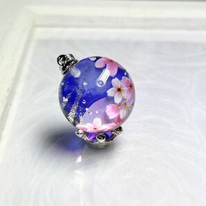 球体型ネックレス(2cm×2cm、おまとめ購入可)