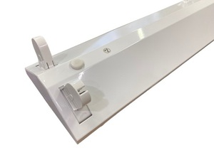 逆富士型　LED蛍光灯用台座（ベース）（照明器具）　120cm　40Wタイプ　2灯用 PSE適合