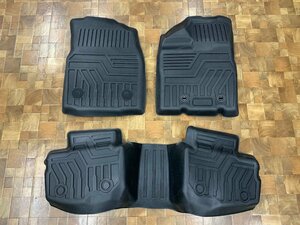 〇未使用品〇ノーブランド　タフト　フロアマット　LA900S/LA910S /2WD (50224010500156SH)