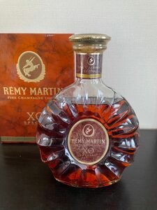 REMY MARTIN XO SPECIAL 700ml 40％ 外箱 未開栓