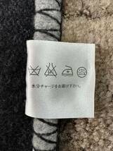 CHANEL シャネル　毛布　ブランケット　タオル　黒、ブラック　グレー　ロゴ　中古美品　本物_画像7