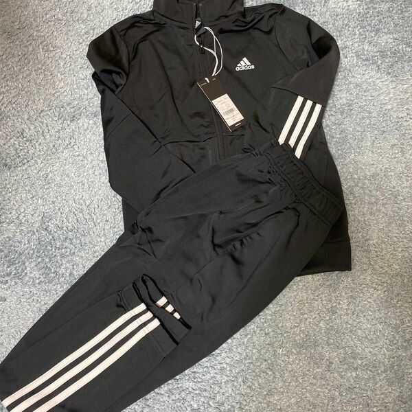 新品未使用　adidas ジャージセットアップ　140 再値下げ