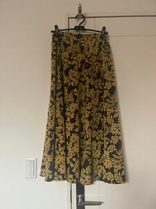ヤマダヤ　LASUD バイカラー　ロングスカート 花柄　春色　スカート