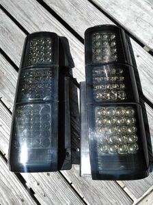 ジムニーJB２３ＬＥＤテールランプ　ジャンク品