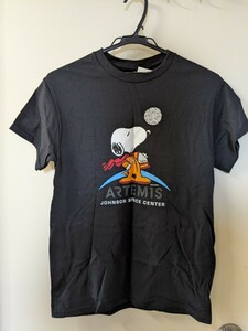 Tシャツ 半袖Tシャツ　タグ付き未使用品　Sサイズ　スヌーピー　アルテミス　NASAグッズ　ARTEMISコラボ