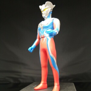 バンダイ ウルトラヒーローシリーズ 21 ウルトラマンゼロ 画像が全てです。ご入札前には必ず商品説明をお読みくださいませ。 円谷プロ