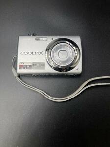 Nikon COOLPIX S220 ニコン　デジタルカメラ デジカメ コンパクトデジタルカメラ 6.3-18.9mm 1:3.1-5.9 NIKKOR 3X 動作未確認