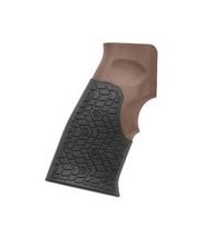 【実物・新品・送料込み】Daniel Defense ダニエルディフェンス M4 PISTOL GRIP No Trigger Guard MIL SPEC+ ピストルグリップ タン_画像1