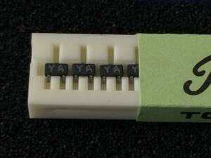 RN2401【即決即送】 東芝　抵抗入りトランジスター [T2-26-24/307916M] Toshiba Resistor Built-in Transistor １０個