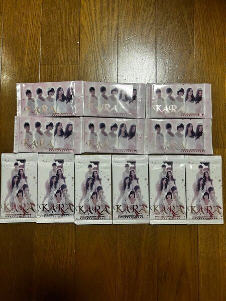 KARA スターコレクションカード　Vol.2 新品未開封12パックまとめ売り！！　カラ　