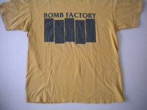 ビンテージ BOMB FACTORY ボム ファクトリー Tシャツ PUNK HARDCORE パンク ハードコア ロック 音楽 マスタード XL_画像5