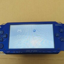 管理：028 SONY PSP1000 動作確認済み すぐ遊べるセット 電池新品　ケーブル　メモリースティック付き_画像3