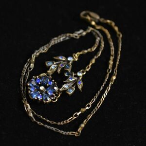 米ヴィンテージ Sweet Romance刻印 1990年代 青を重ねたお花のネックレス ラインストーン 高品質 本物保証