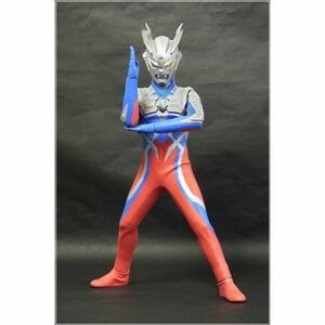 大怪獣シリーズ ウルトラマンゼロ (PVC製塗装済完成品)