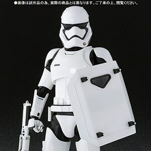 S.H.フィギュアーツ ファースト・オーダー ストームトルーパー(シールド＆バトンセット) 『スター・ウォーズ』(魂ウェブ商店限定)