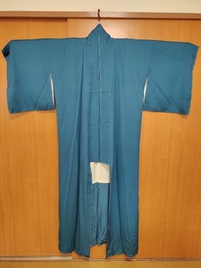 新品　未着用　袷　色無地　仕立て上がり　青　正絹　たたき染め　ちりめん　161㎝　裄丈71㎝　Lサイズ　幅広　お茶会や冠婚葬祭に