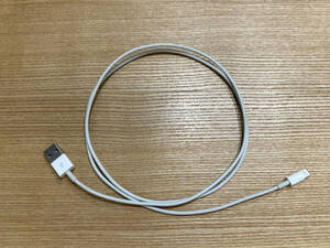 【used】Apple純正 USB-A - Lightning (ライトニング) ケーブル 1m