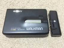 [電池庫液漏有り] ソニー SONY / WM-FX70 / WALKMAN ウォークマン / 日本製 [Made in Japan] ラジオ付カセットプレーヤー オートリバース_画像1