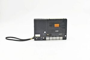 (732S 0221S6) １円～ 【ジャンク品】SONY ソニー TC-1100B カセットコーダー ポータブルプレイヤー レトロ アンティーク