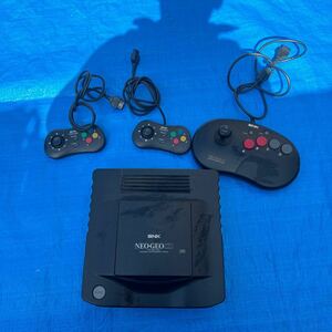 中古品　★NEOGEO CD SNK ネオジオCD ゲーム機 コントローラー 家庭用 レトロCD-T01 ACアダプター無し　発送サイズ100cm