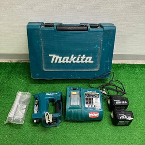 【中古　現状品】『2-173』makita マキタ　14.4V充電式タッカ　ST110DRF