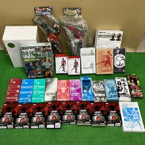 【中古品 現状品】『2-206』仮面ライダー　フィギュア等　大量まとめ