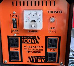 トラスコ ポータブルトランス 30A 3kVA 降圧・昇圧兼用型 TPT-30BD 