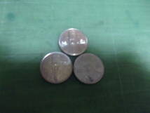 韓国100ウォン硬貨×3枚（2001年）_画像2