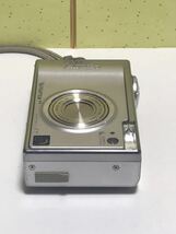 FUJIFILM 富士フイルム FINEPIX F11コンパクトデジタルカメラ 6.3MEGA PIXELS f=8-24mm 1:2.8-5.0日本製品 動作確認済み_画像6