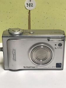 FUJIFILM 富士フイルム FINEPIX F11コンパクトデジタルカメラ 6.3MEGA PIXELS f=8-24mm 1:2.8-5.0日本製品 動作確認済み 固定送料価格 2000