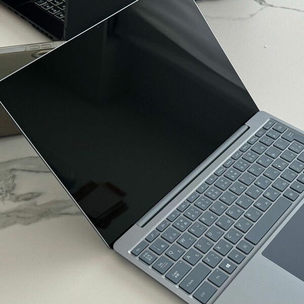Microsoft Surface Laptop Go 128GB/8GB Officeライセンス付き 美品