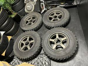 （ジムニー用）ジムライン SP247？ 16インチ 5.5J＋20 PCD139.7 5穴 DUNLOP GRANDTREK MT2 7.00R16LT 2018年製 リフトアップ仕様に