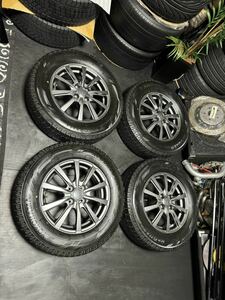 （2021年製 iceGUARD iG60 ライズ ロッキー ガソリン車用）15インチ 5.5J＋42 PCD100 4穴 195/70R15 使用小