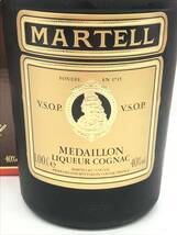 0220-006T⑨5582 お酒 40% 1L MARTELL マーテル V.S.O.P. MEDAILLON メダリオン LIQUEUR COGNAC コニャック ブランデー 未開栓_画像2