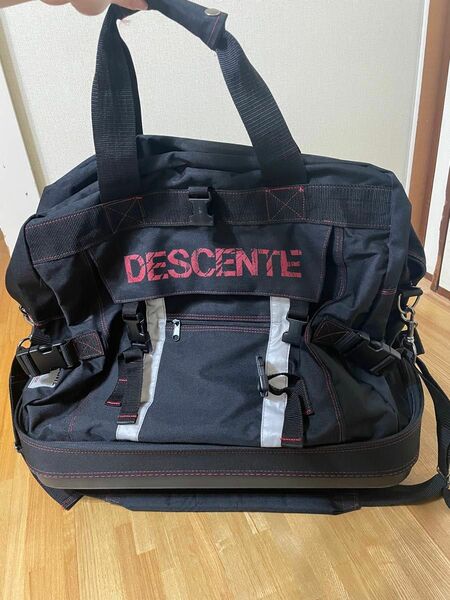 DESCENTE デサントスノーバック　スキーバック　スノボバック