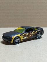 Hot Wheels ホットウィール 2005 Ford Mustang GT_画像1