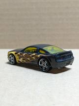 Hot Wheels ホットウィール 2005 Ford Mustang GT_画像2