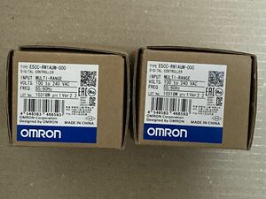 未使用品 OMRON オムロン 温度調節器 (デジタル調節計) E5CC-RW1AUM-000 2個