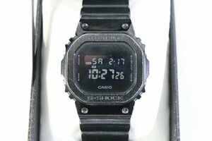 ☆675☆ CASIO G-SHOCK 腕時計 GM-5600B