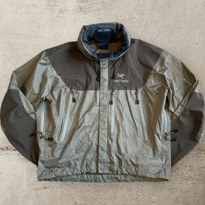 Arc’teryx kappa sp jacket vtg sizeL rare GORE-TEX theta lt jacket short 90's archive