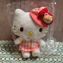 ◆新品　ハローキティ　Hello Kitty　プラッシュドール　S　ぬいぐるみ〈ギンガムチェック・キャスケット〉サンリオ　sanrio_画像4