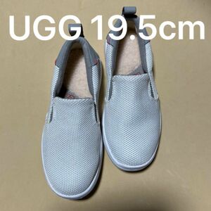 スリッポン VANS バンズ ローファー　19.5cm UGG キーンズ　adidas NIKE 上履き　スニーカー　キッズ　