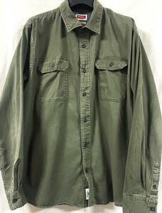 E-133 本場アメカジ輸入古着シャツ Wrangler　ミリタリーグリーンのワークシャツ　XL(US-FIT) 