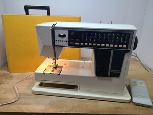 ◎JANOME MODEL 5002 コンピューターミシン フットコントローラー付き　１円スタート！ ジャノメミシン