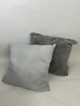 IKEA クッション2点セット　枕　寝具　インテリア　GY グレー　素材違い2点セット_画像1
